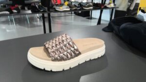 Bugatti <br /> 272904005